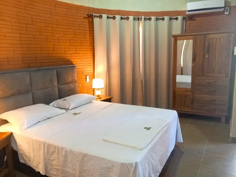 Cama matrimonial